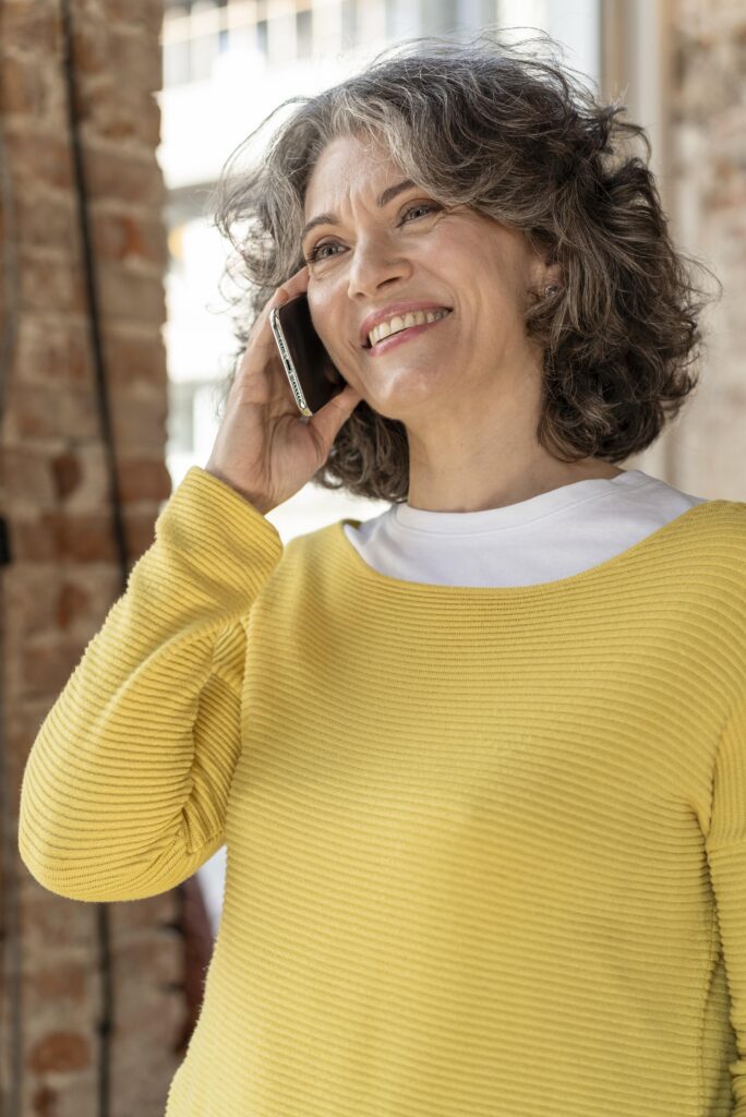 peppige frisuren für frauen ab 60